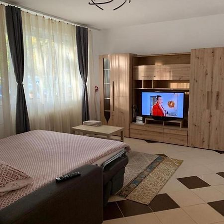 Brancoveanu'S Cozy Corner Bucharest Exterior photo